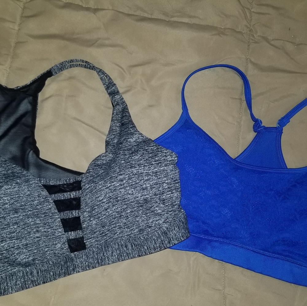 Women's sport's bra size L